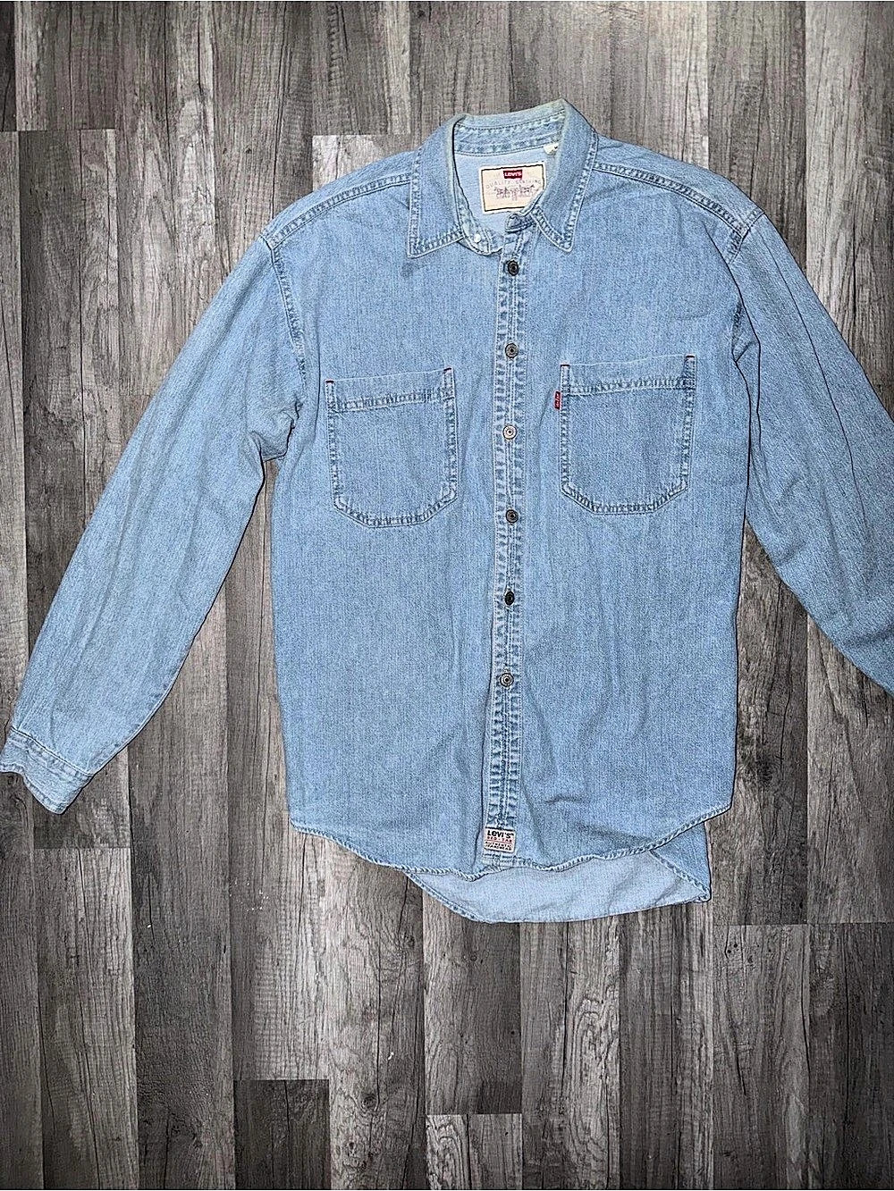 Levi's Vintage Red Tab Denim Long sleeve Button-Up (M)